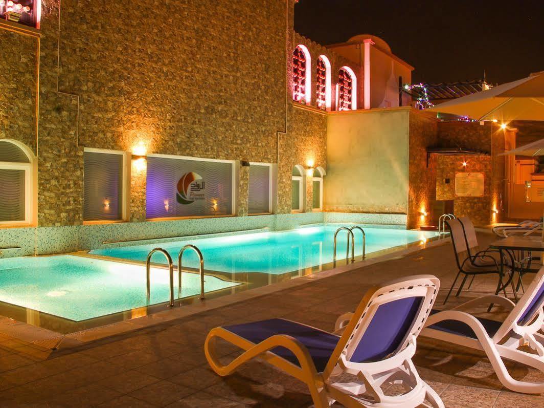 Pioneer Hotel Apartments Muscat Exteriör bild